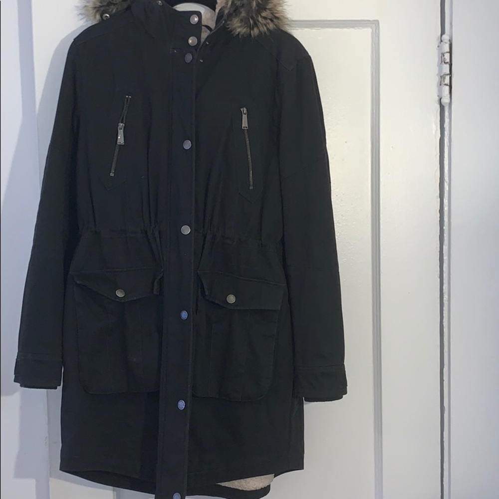 BCBG generation coat (size XL)